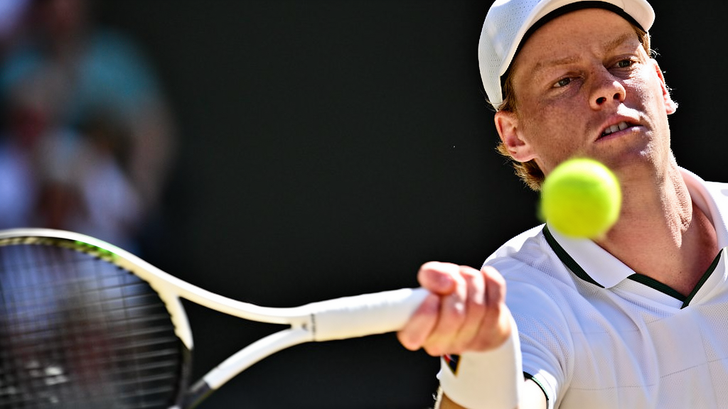 BALLBET SPORTS - 温网2026：从技术细节看Jannik Sinner如何用4盘击败Alexander Zverev夺冠 - BB体育